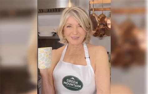 has martha stewart ever posed nude|The Naked Truth Behind ‘SNL’s Topless Martha Stewart Promo